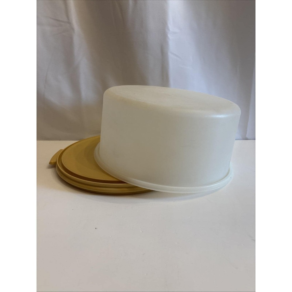 Tupperware Round Cake Carrier Gold W/Lid 1256-4 12" 1970's Retro Vintage